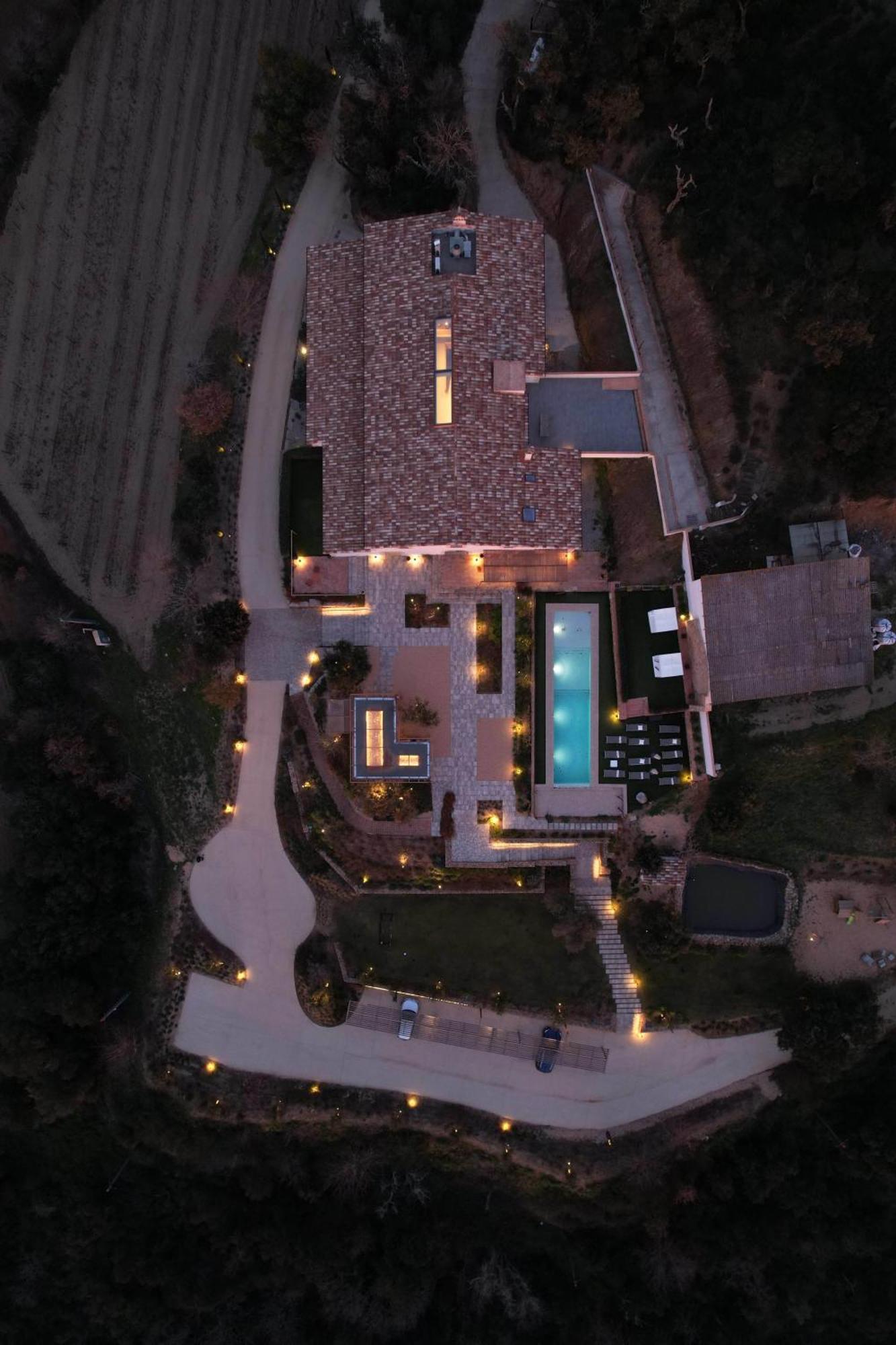 Can Bufi Espectacular Casa Con Piscina Interior Llagostera Ngoại thất bức ảnh